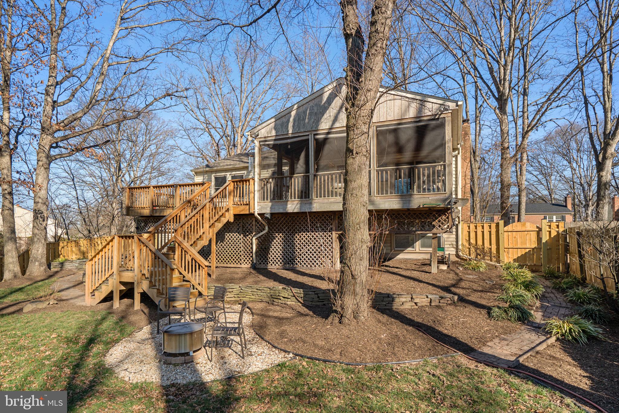 HIDDENBROOK - Residential