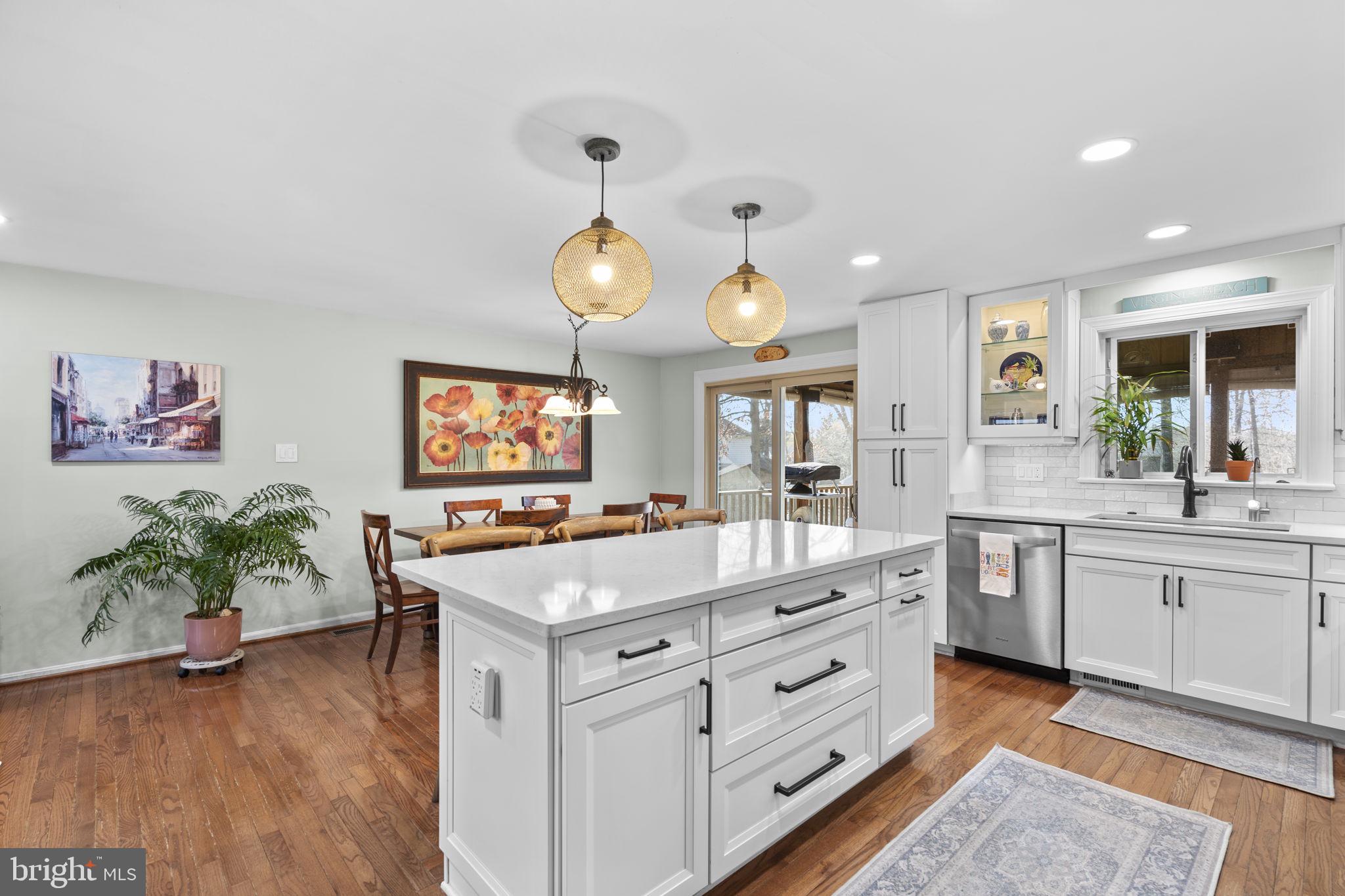 HIDDENBROOK - Residential