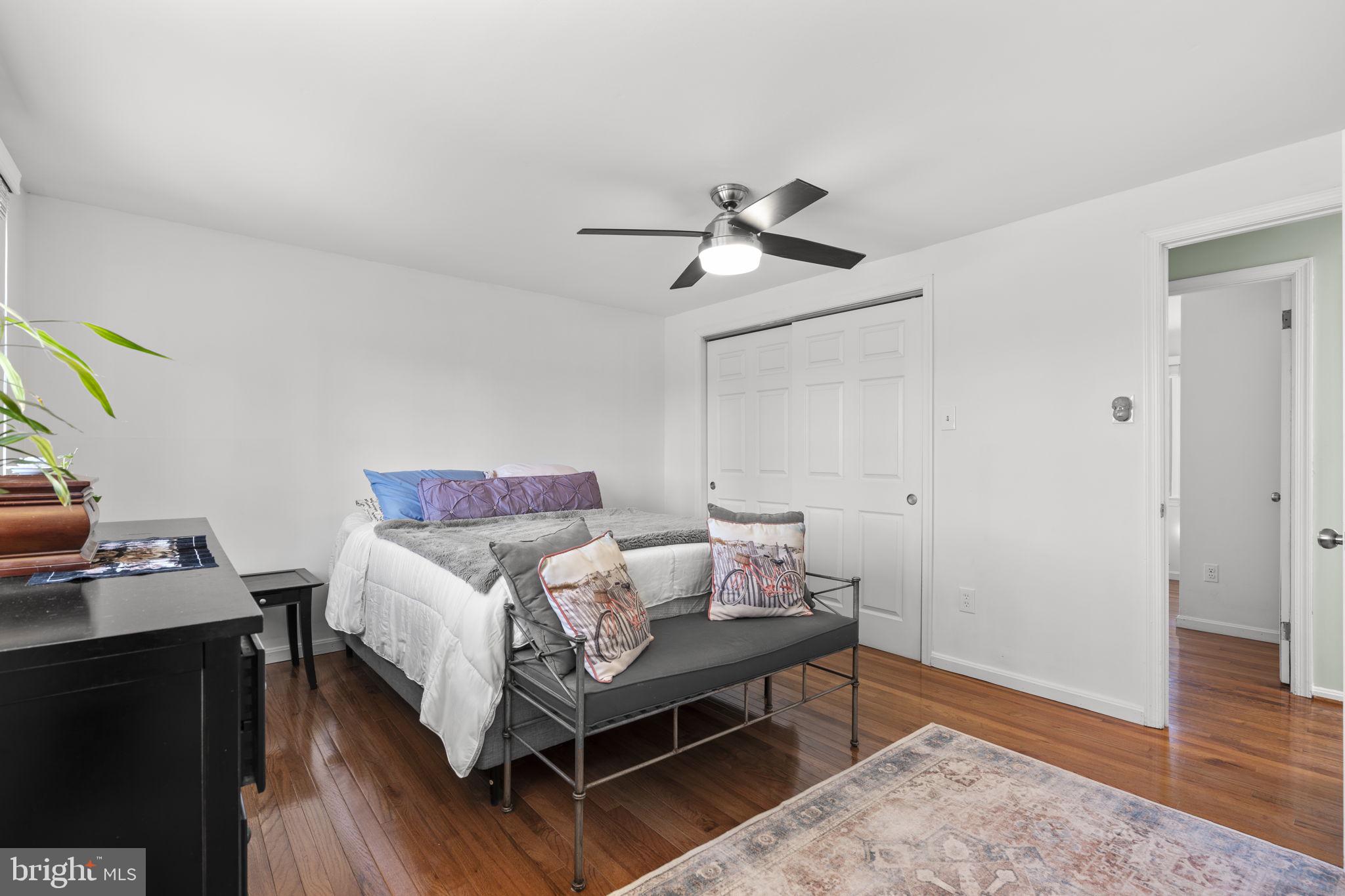 HIDDENBROOK - Residential