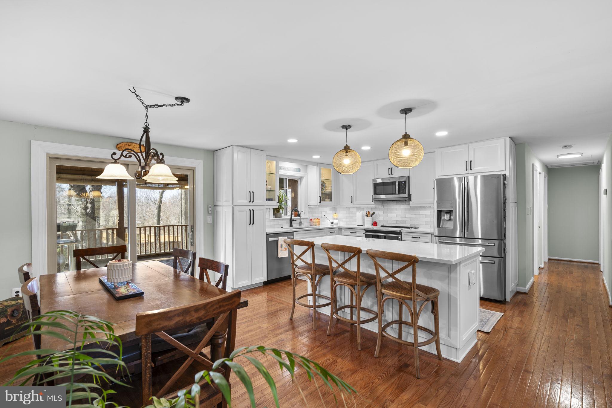 HIDDENBROOK - Residential