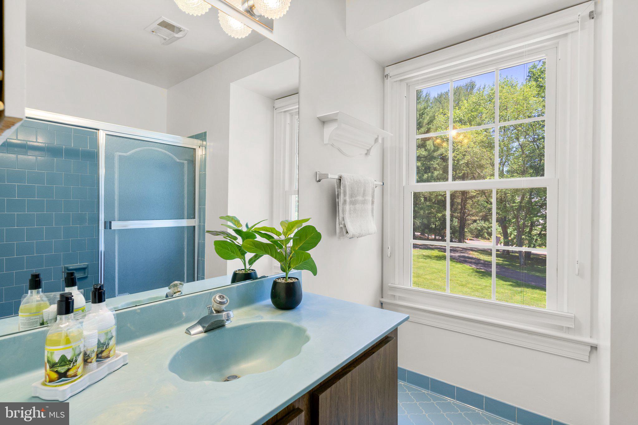 FARMLANDS - Residential