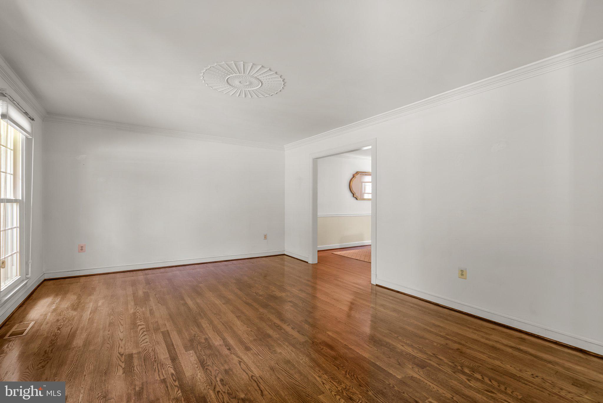 FARMLANDS - Residential