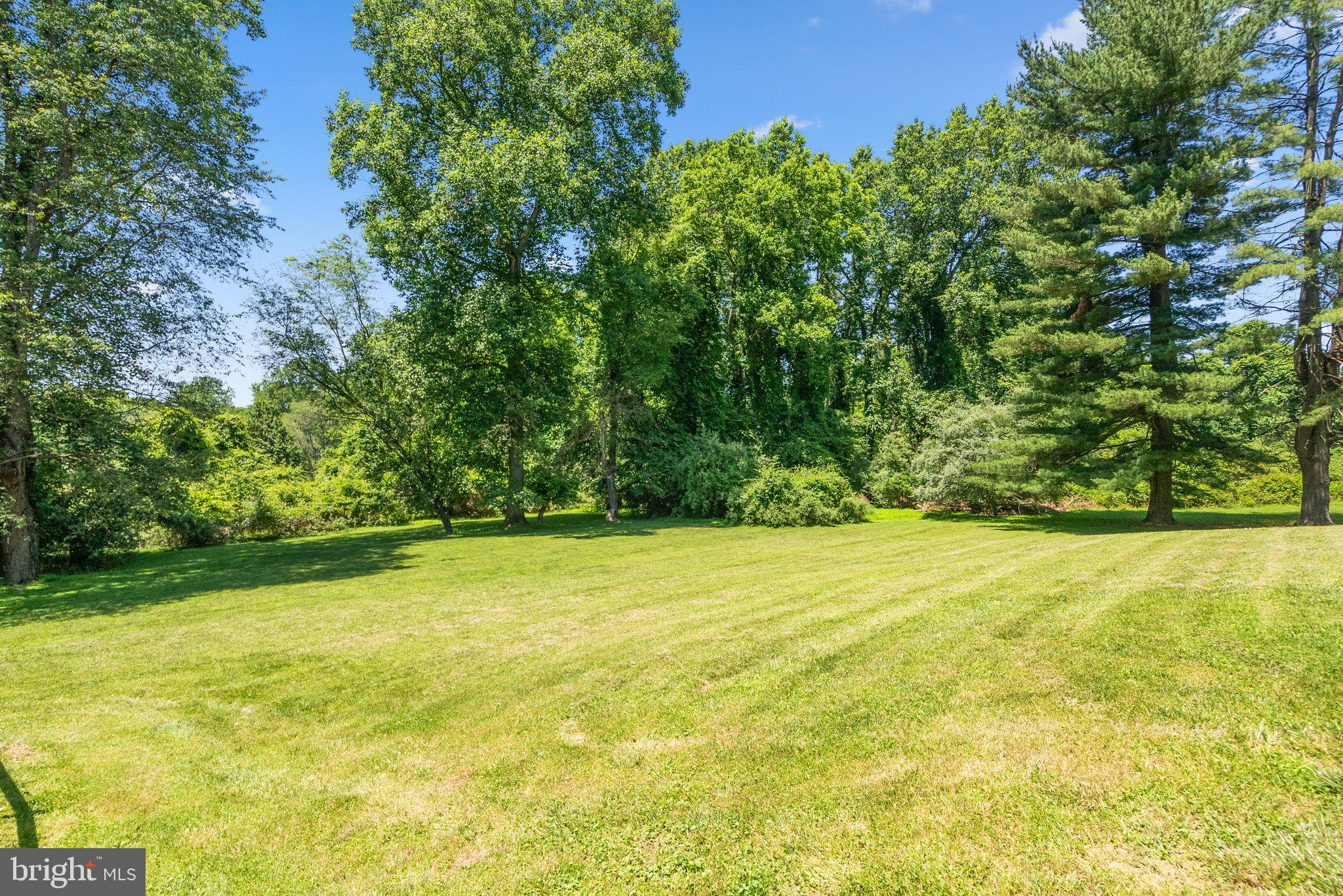 FARMLANDS - Residential