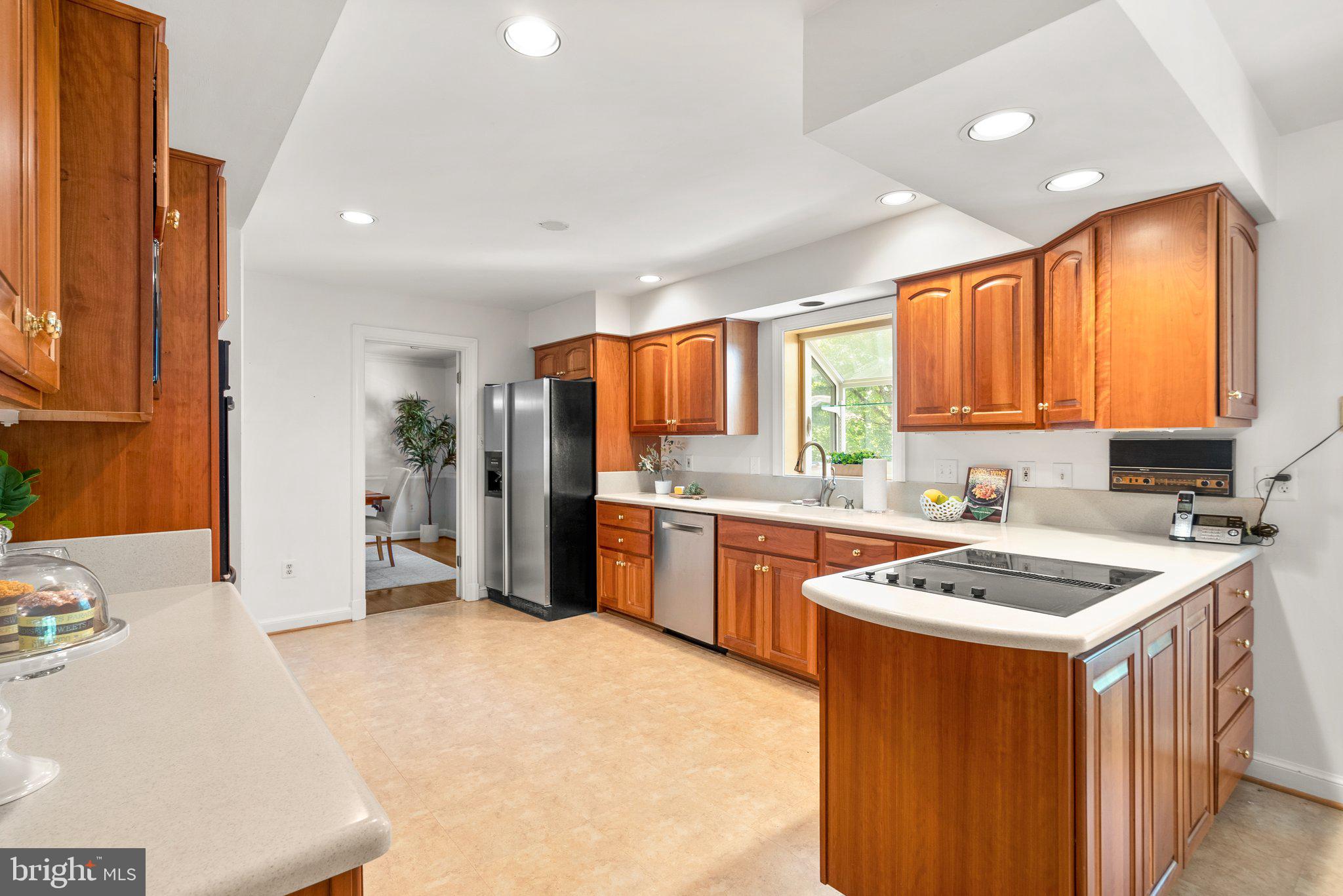 FARMLANDS - Residential