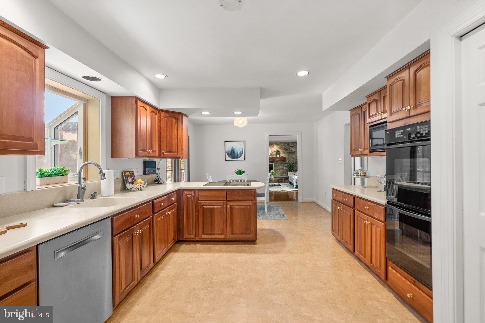 FARMLANDS - Residential