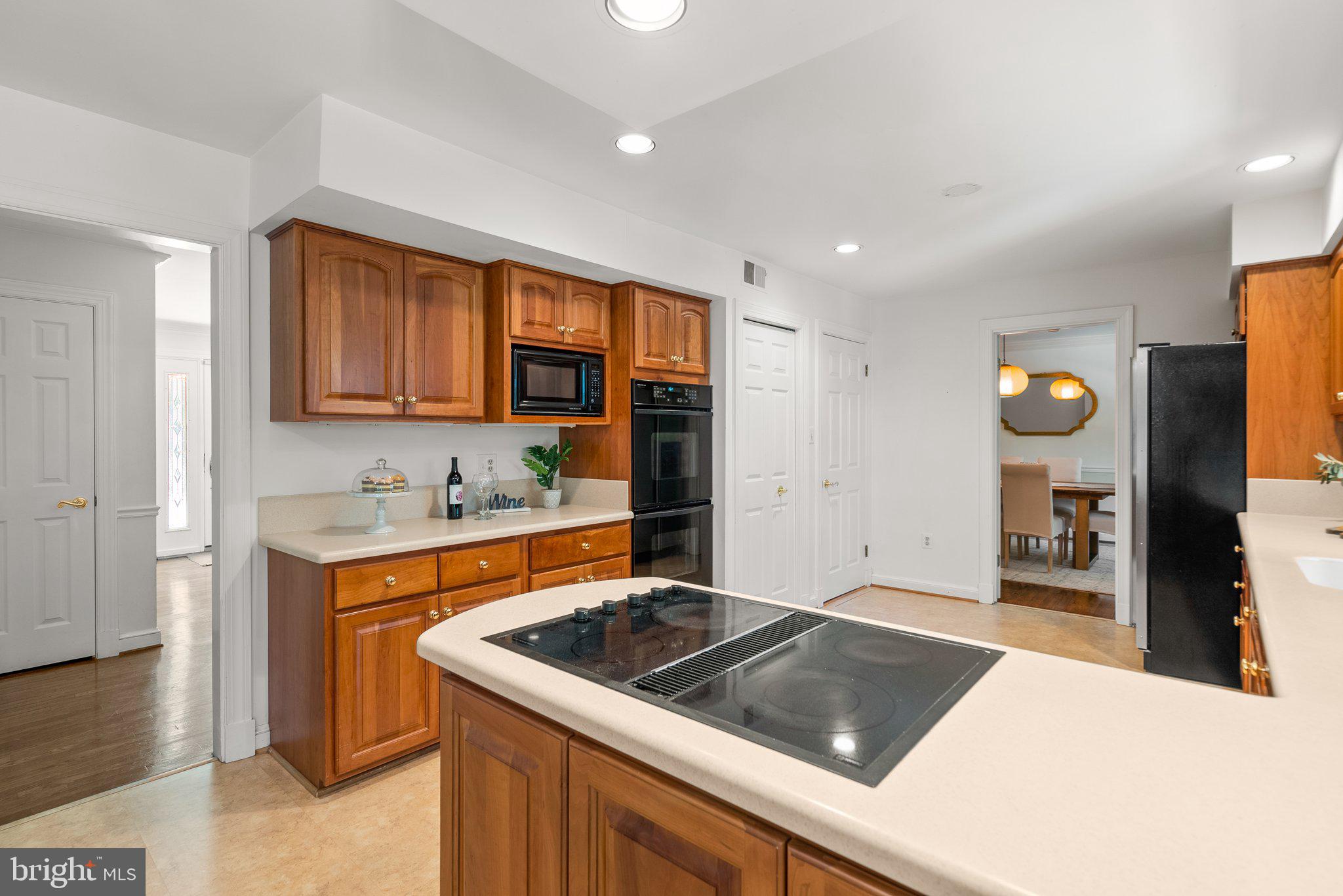 FARMLANDS - Residential