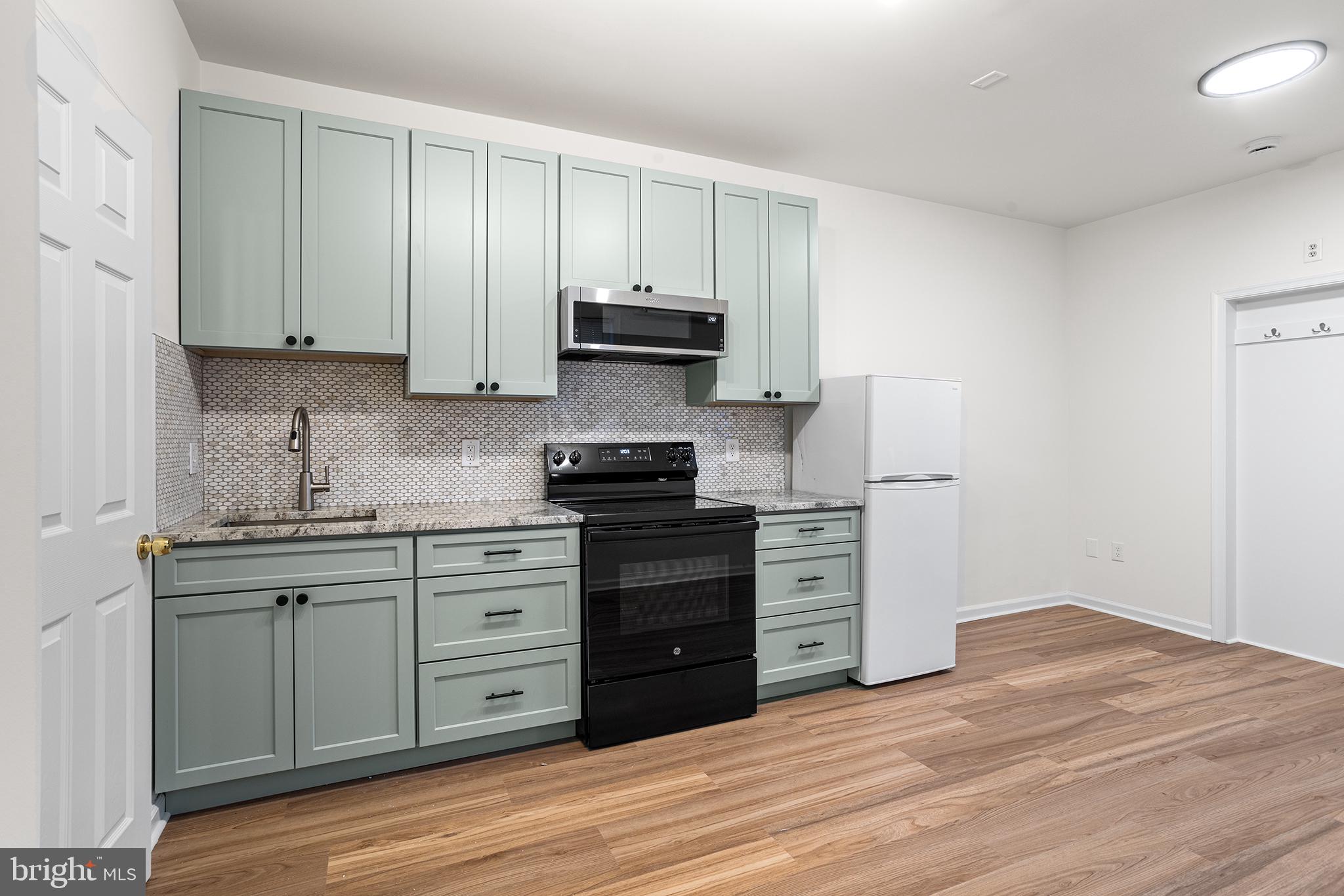 WEST PHILADELPHIA - Residential Lease