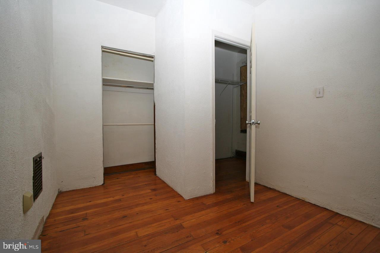 HAGERSTOWN - Residential