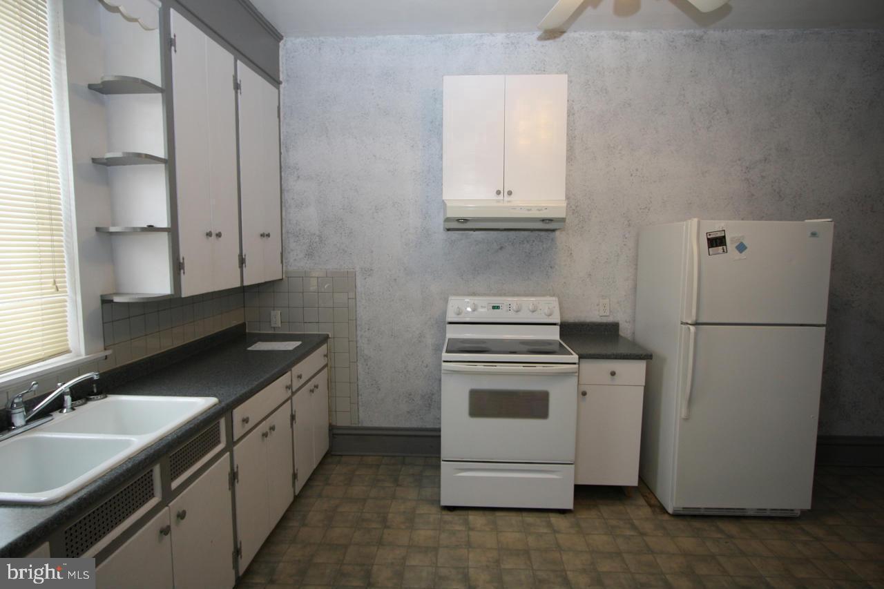 HAGERSTOWN - Residential