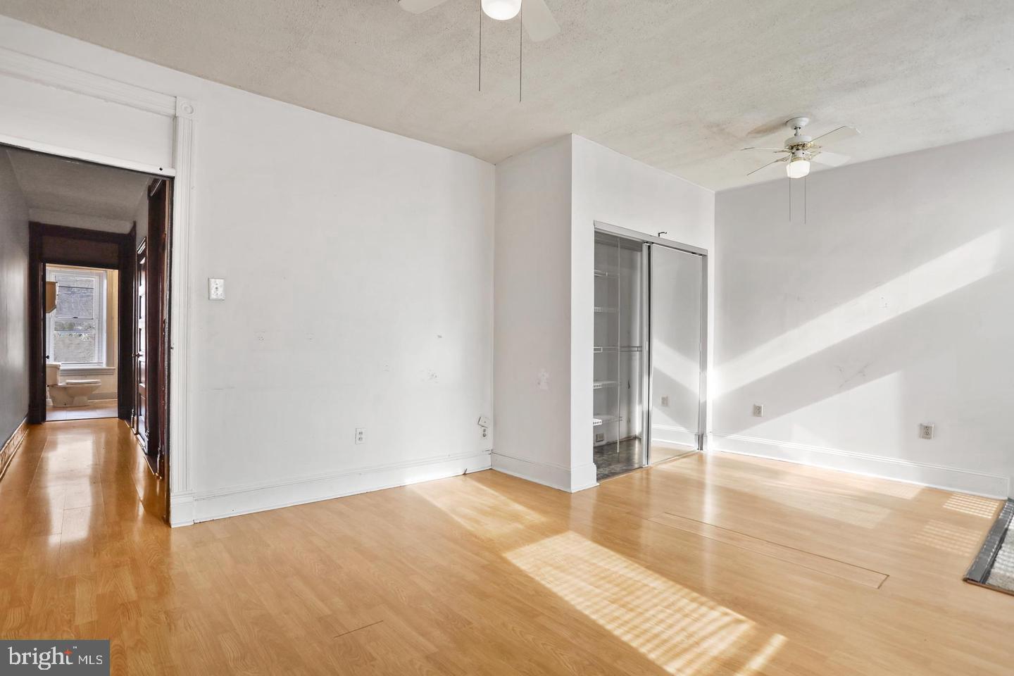 HAGERSTOWN - Residential