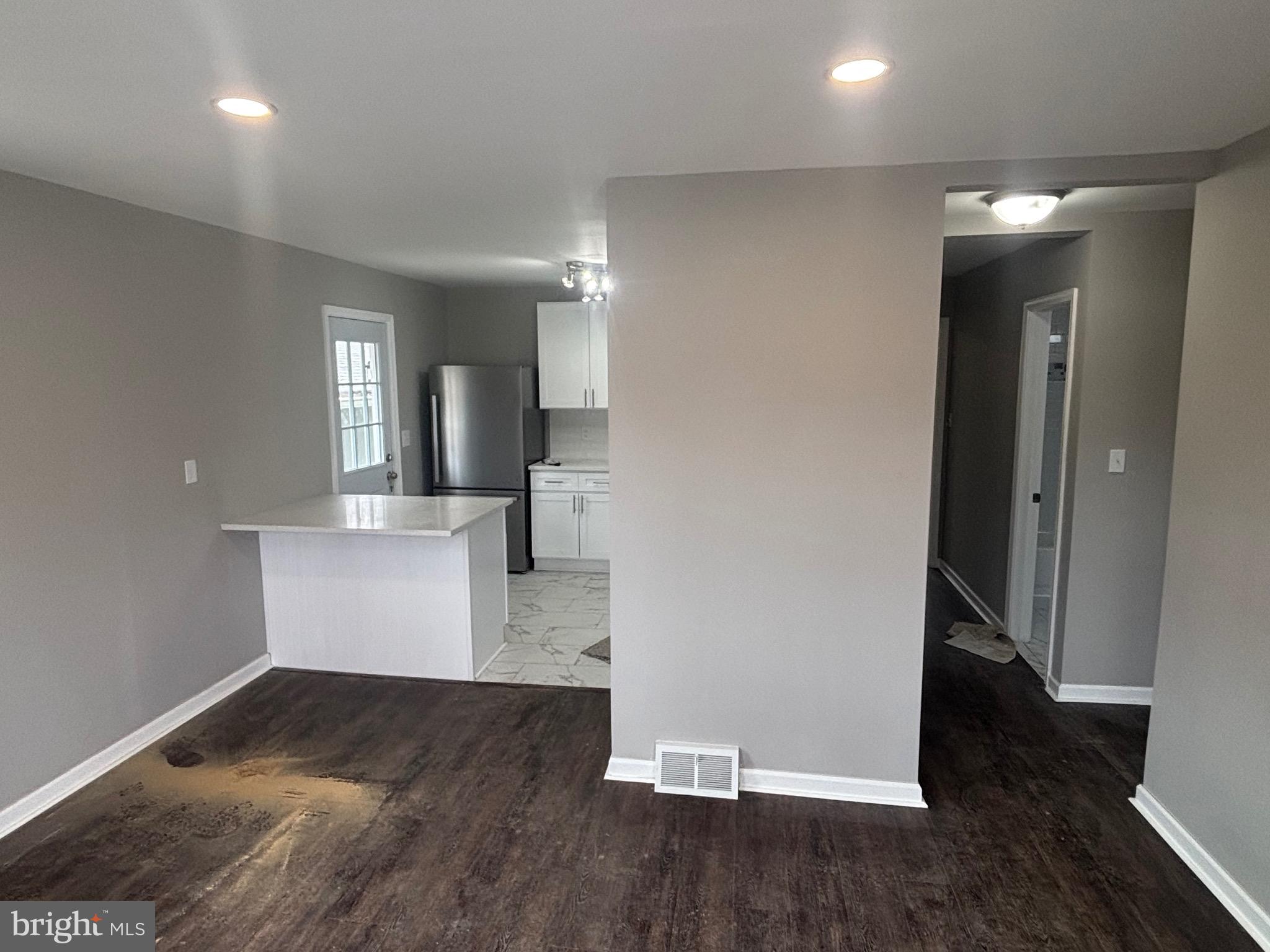 REISTERSTOWN - Residential