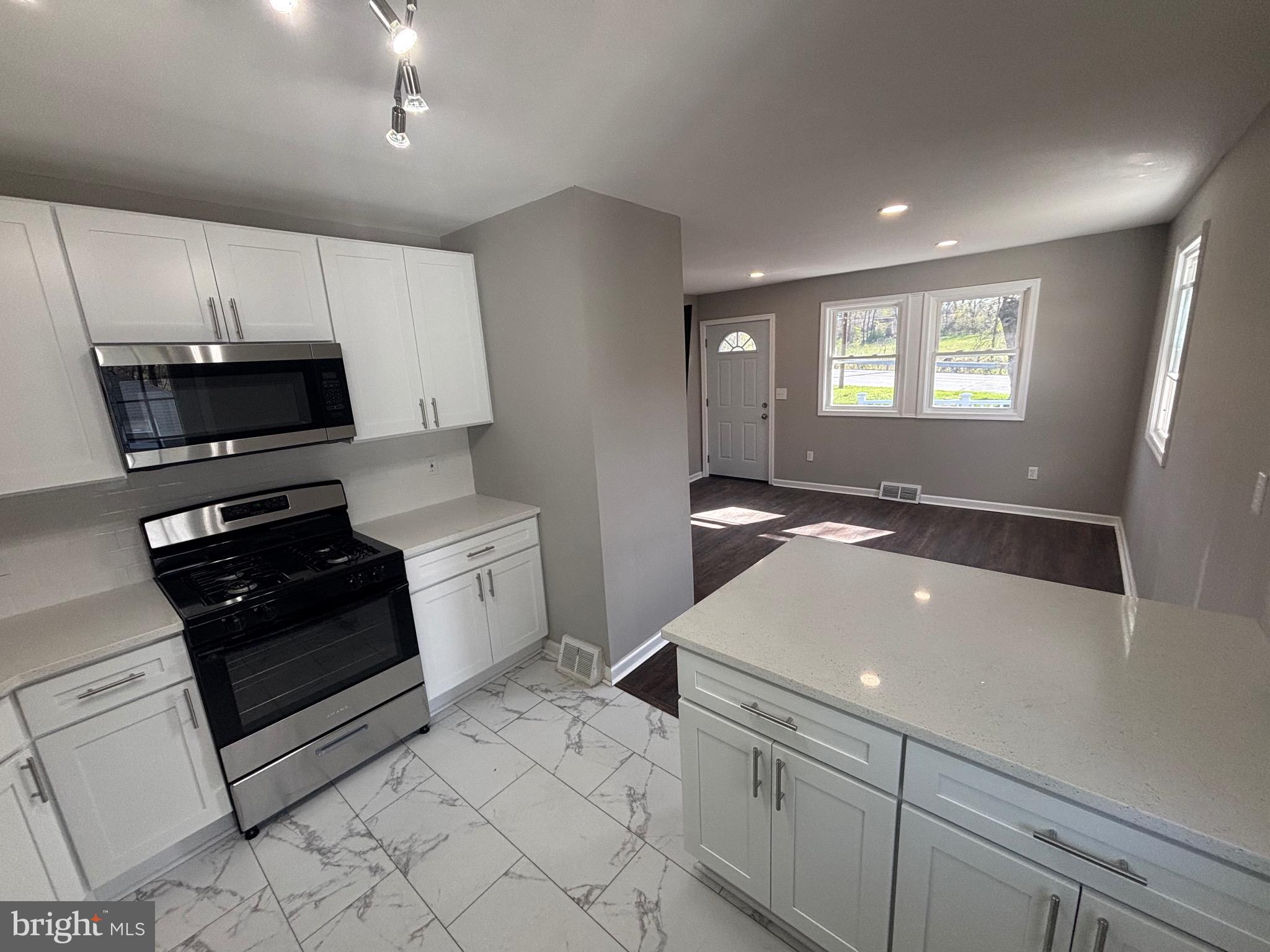 REISTERSTOWN - Residential