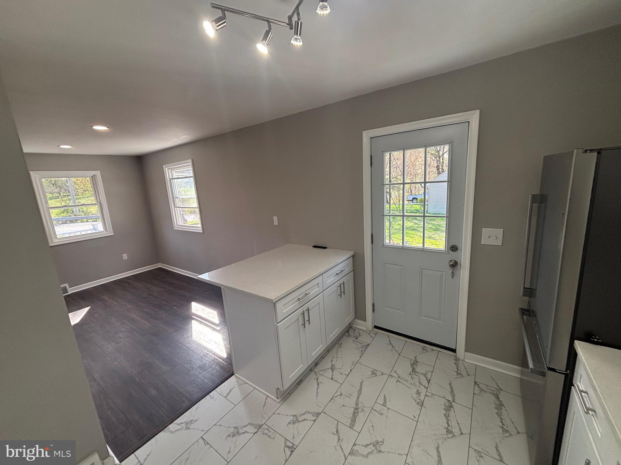 REISTERSTOWN - Residential