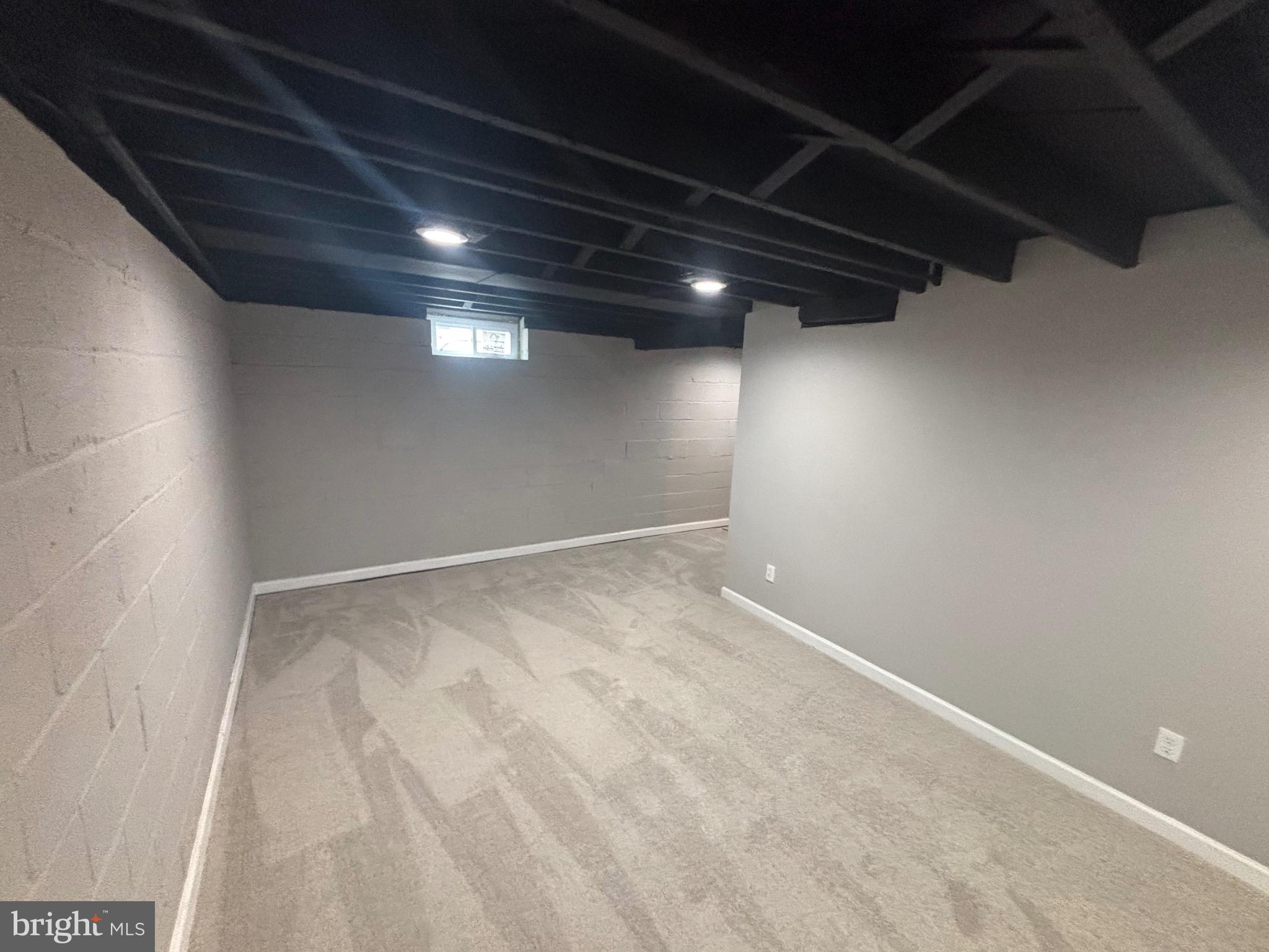 REISTERSTOWN - Residential