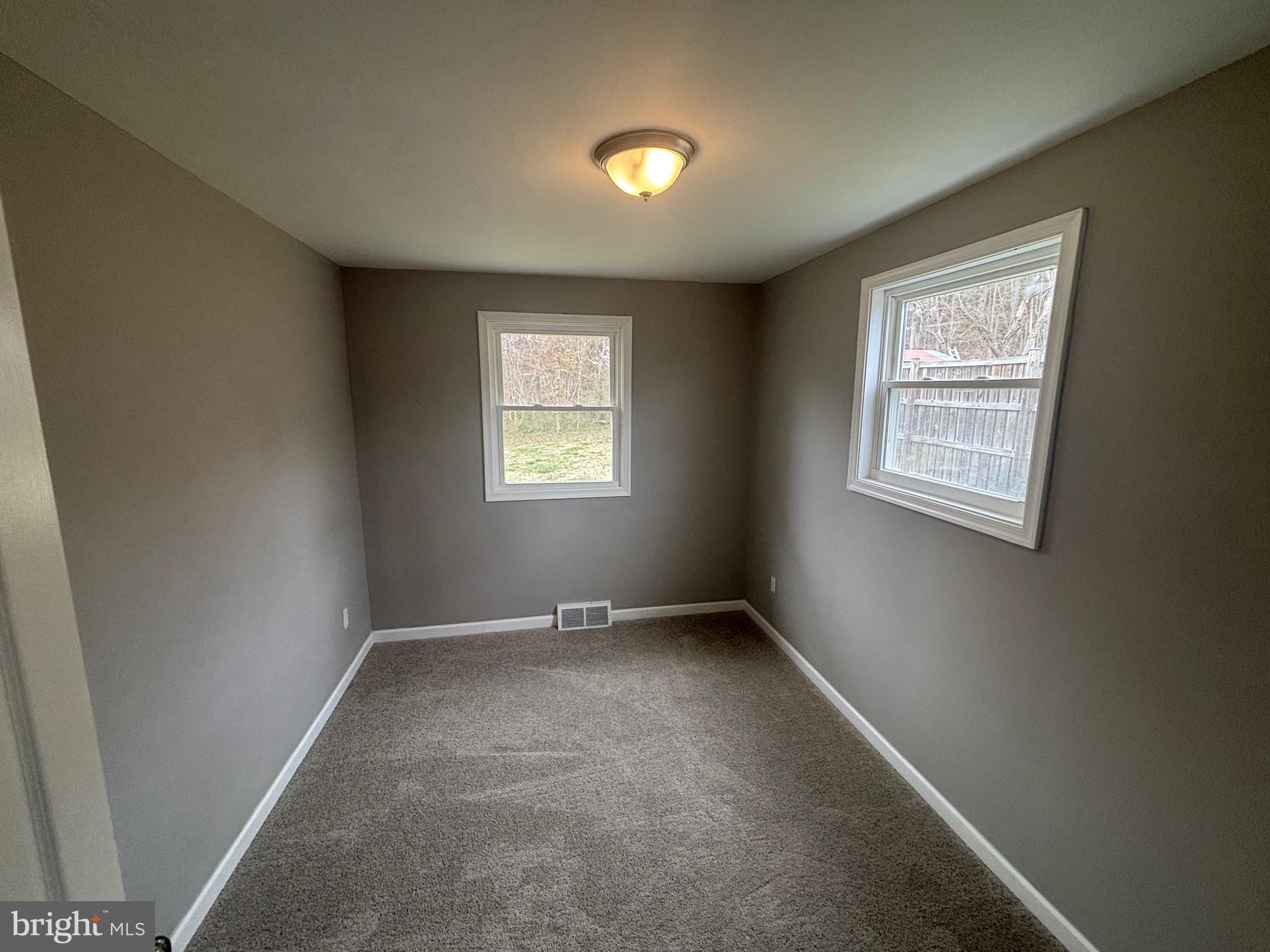 REISTERSTOWN - Residential