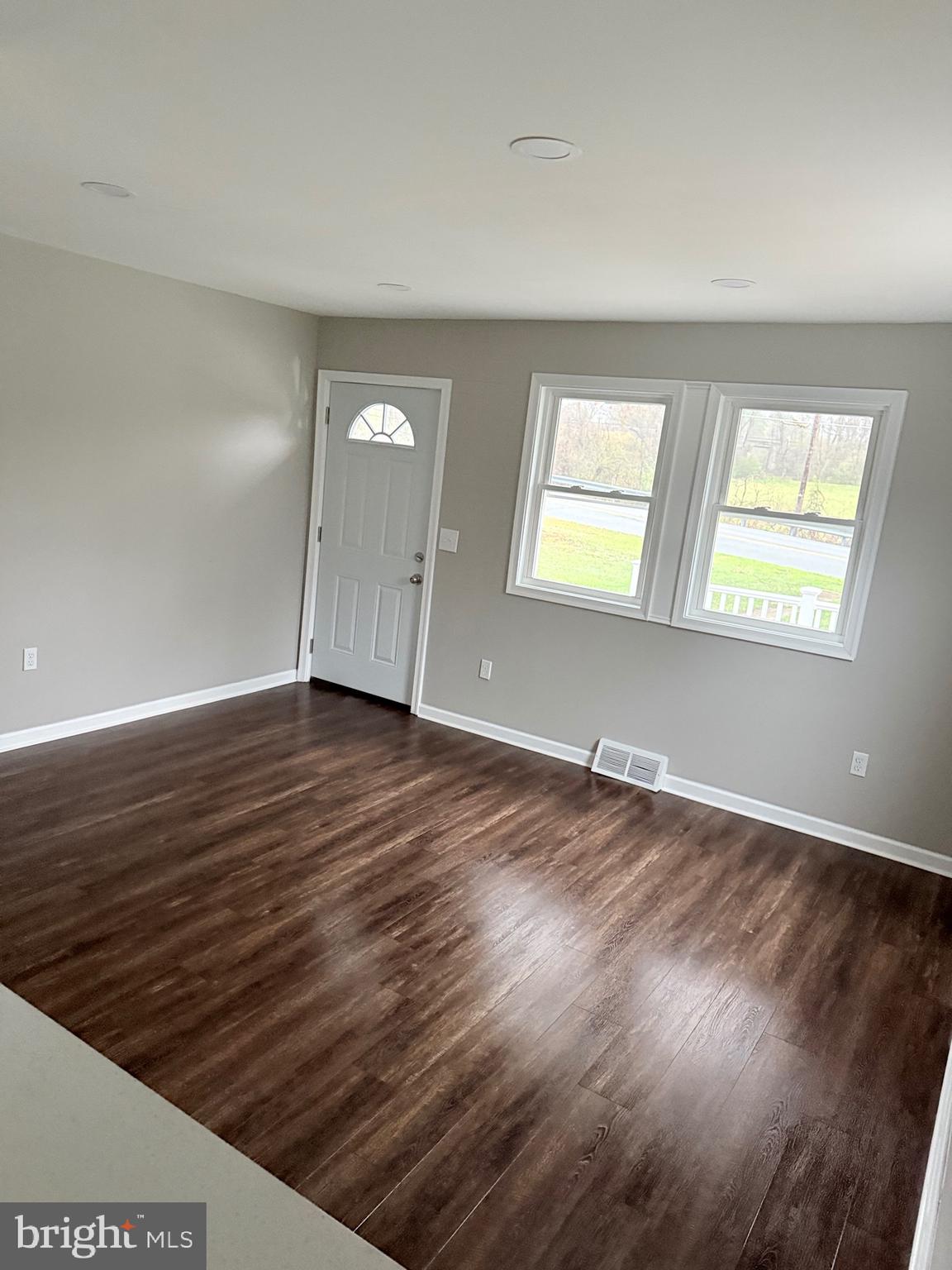 REISTERSTOWN - Residential