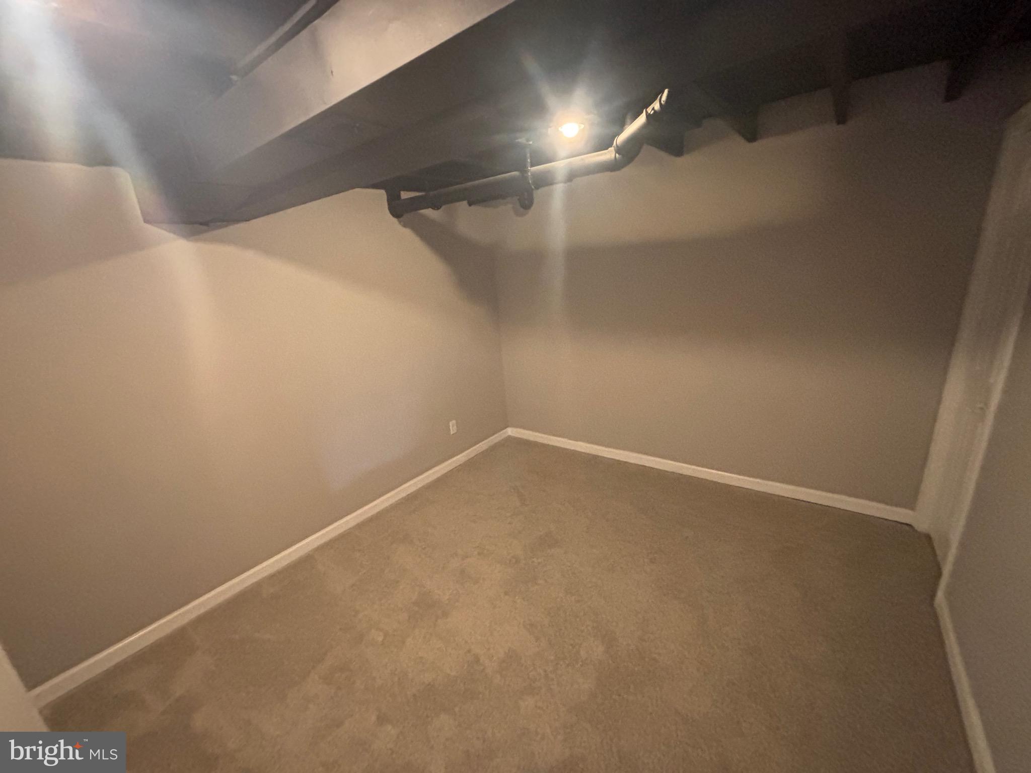 REISTERSTOWN - Residential