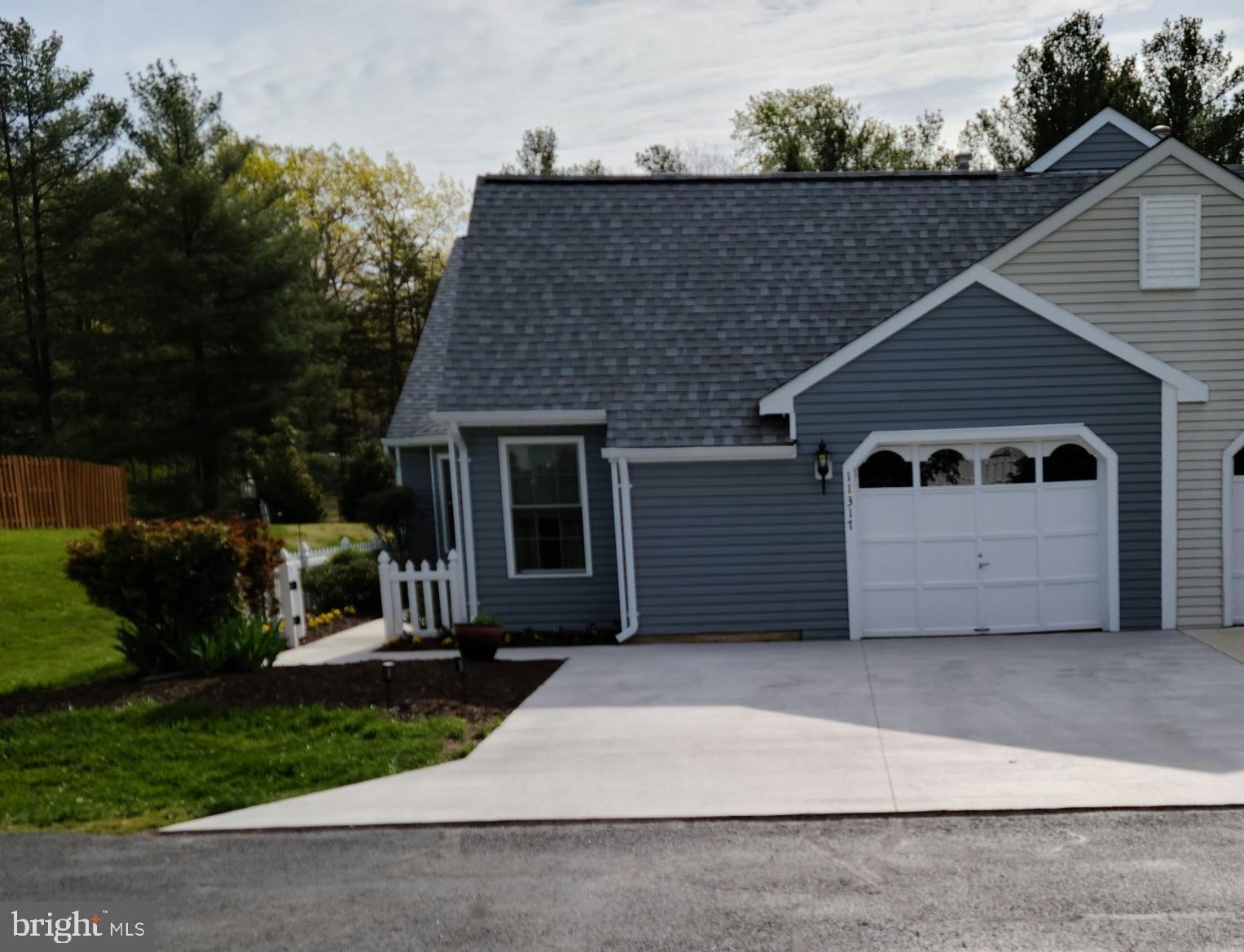 SUMMERLAKE - Residential