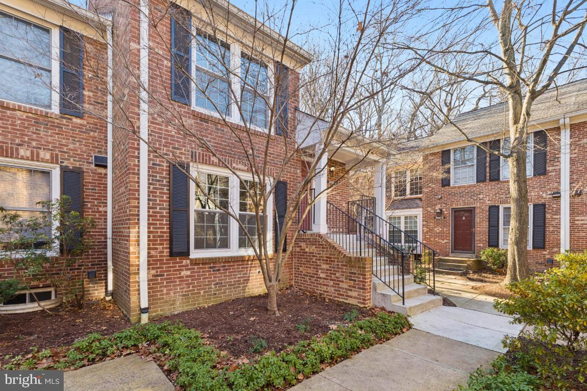 2452 S WALTER REED DRIVE 3