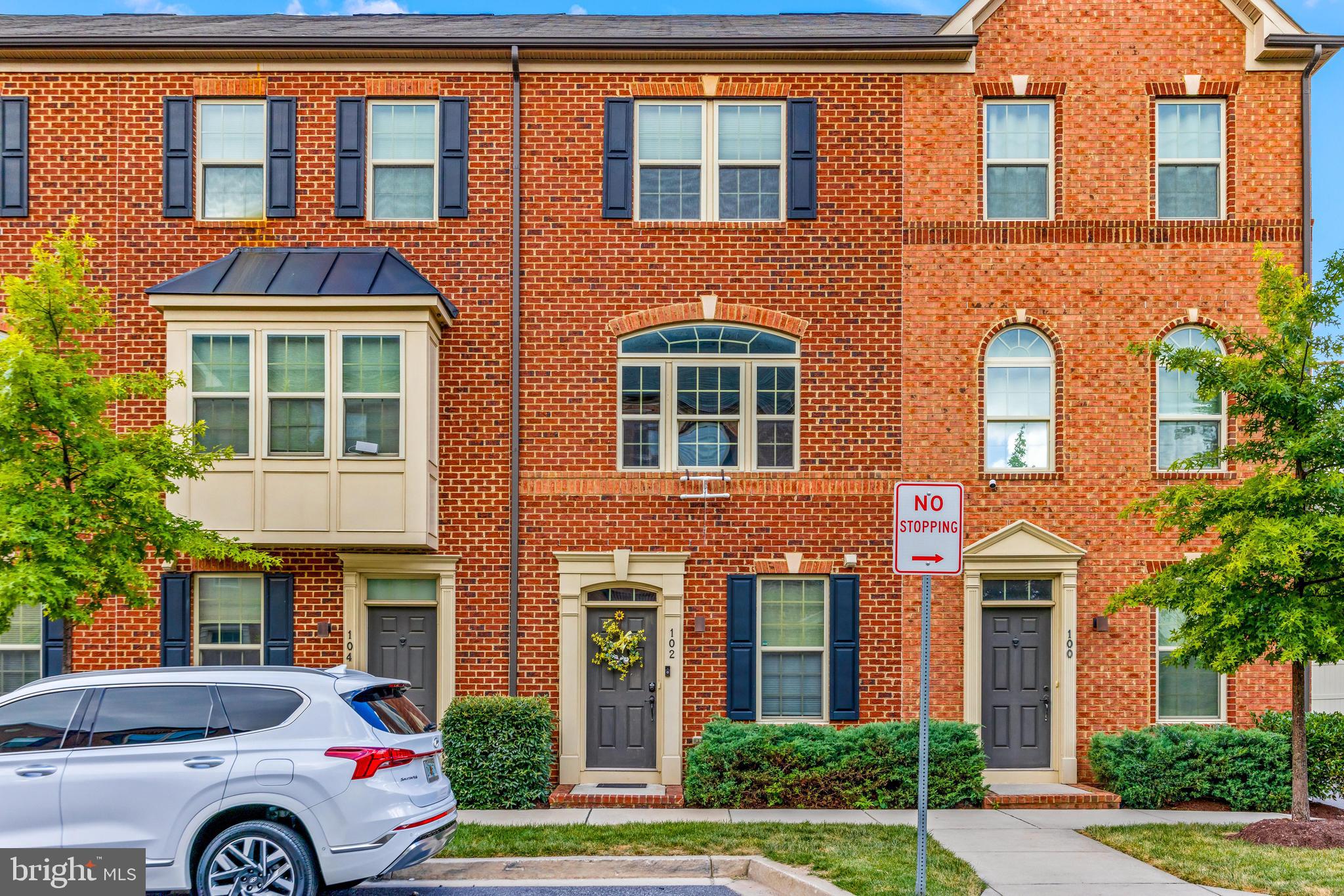 OLDHAM CROSSING - Residential