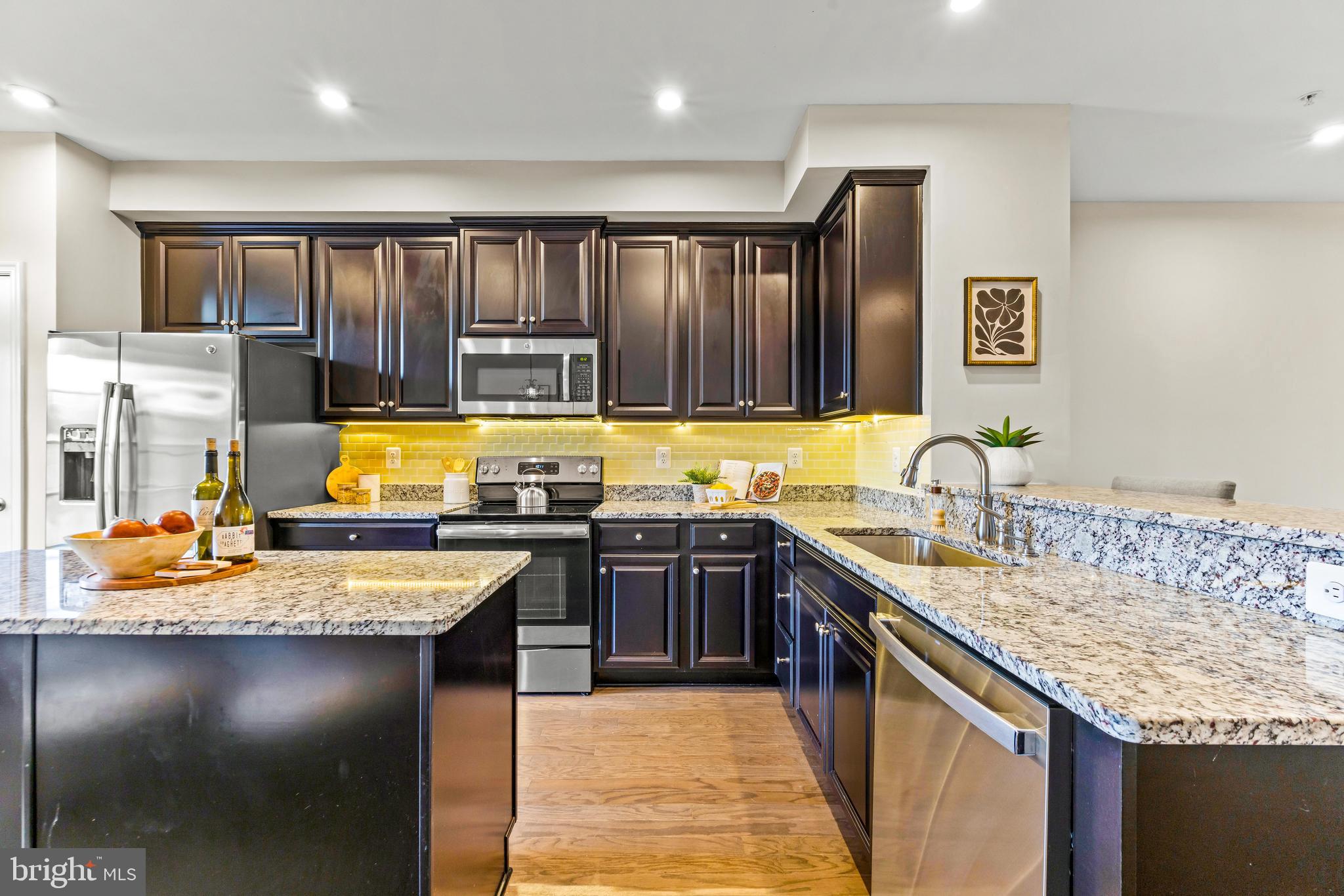 OLDHAM CROSSING - Residential