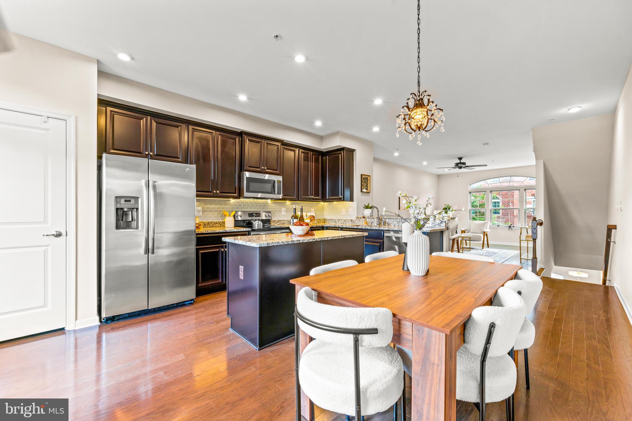 OLDHAM CROSSING - Residential