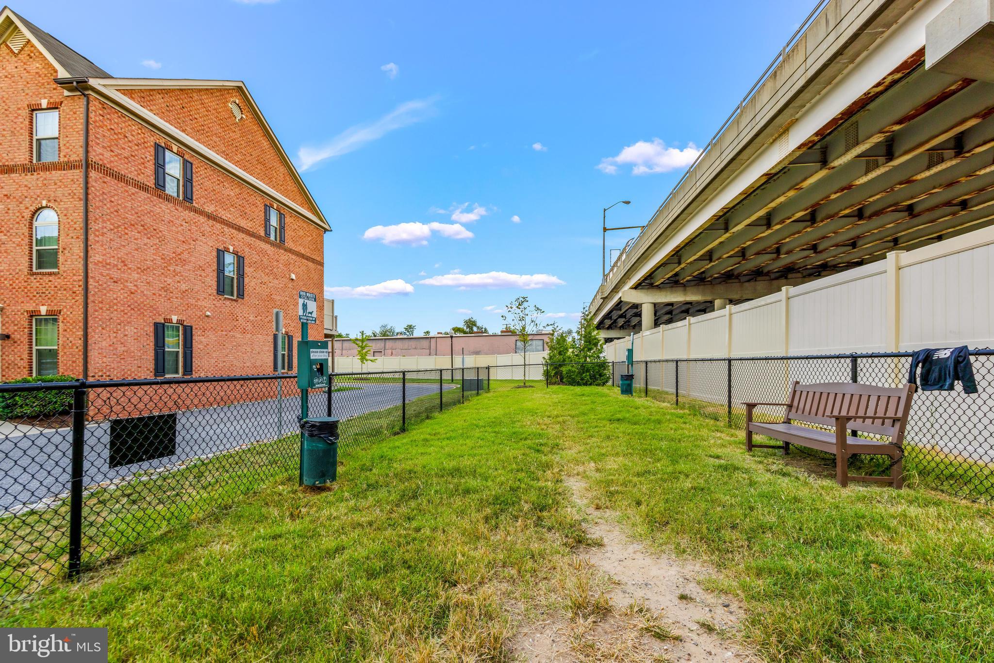 OLDHAM CROSSING - Residential