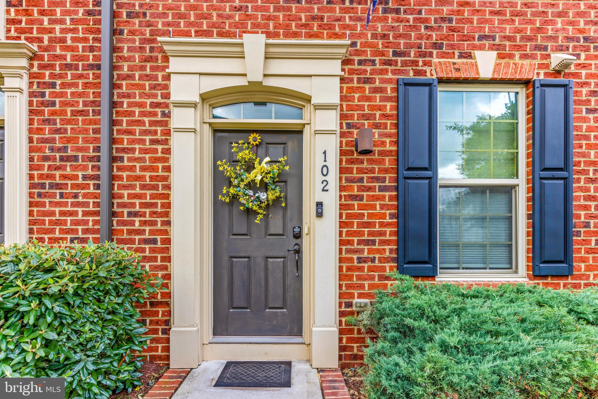 OLDHAM CROSSING - Residential