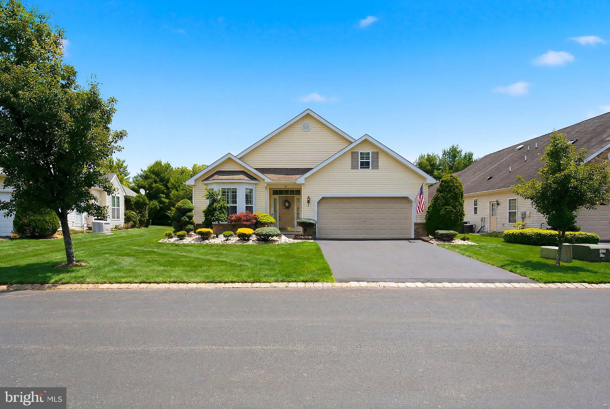714 HOLLYBROOK LANE
