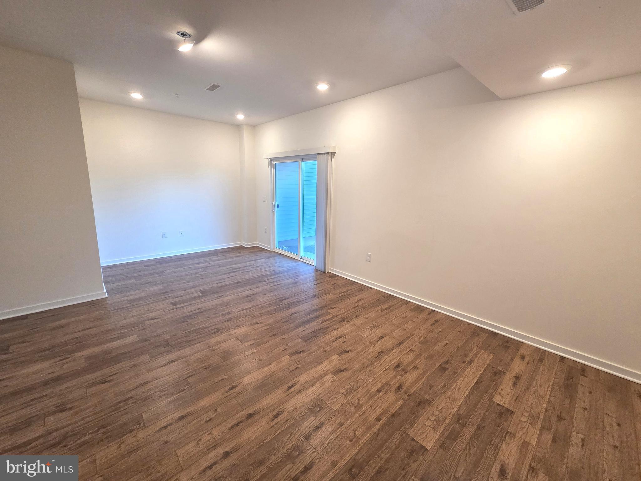 TOWNES AT SHANNON HILL - Residential Lease