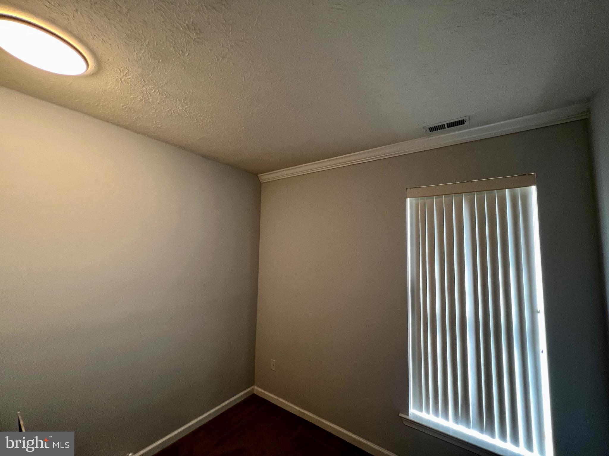 OLIVER BEACH - Residential