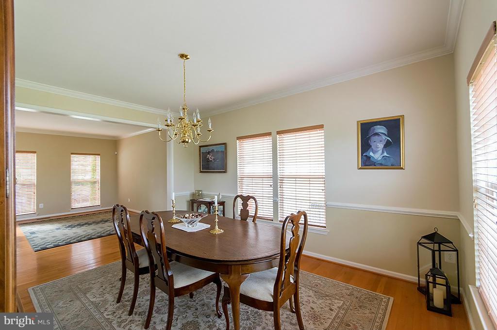 ARCHERS ROCK - Residential