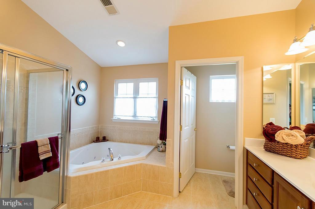 ARCHERS ROCK - Residential