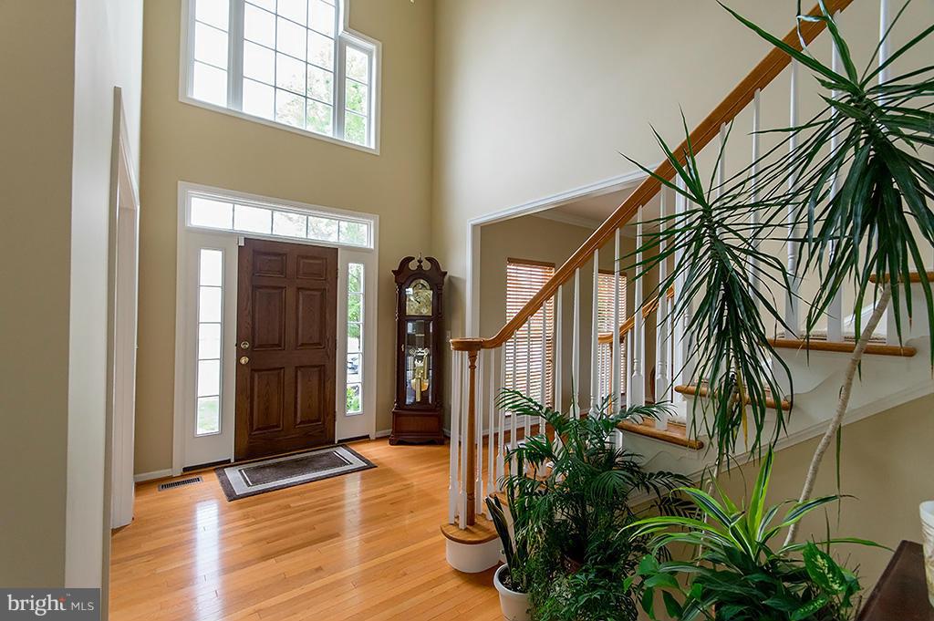 ARCHERS ROCK - Residential