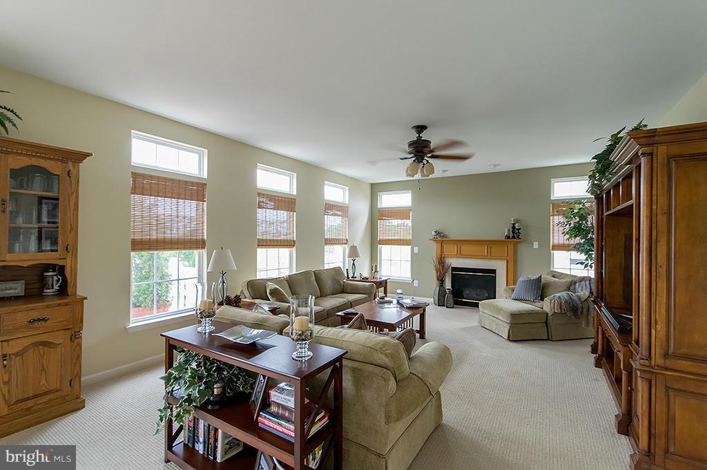 ARCHERS ROCK - Residential