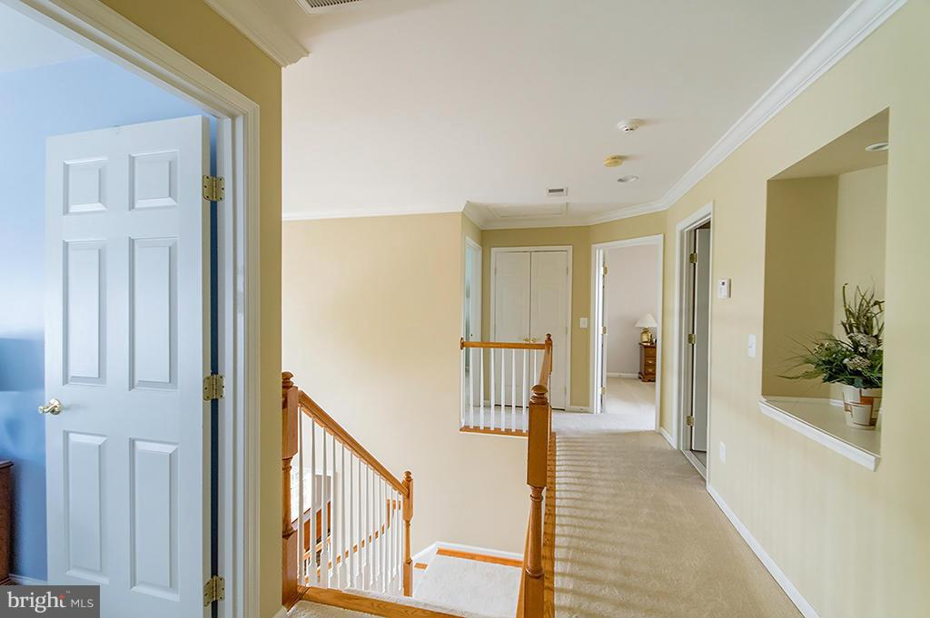 ARCHERS ROCK - Residential