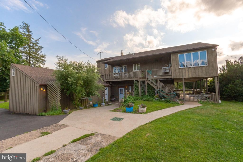 Photo of 2071 Baus Road, EAST GREENVILLE, PA 18041 (MLS # PAMC2139454)