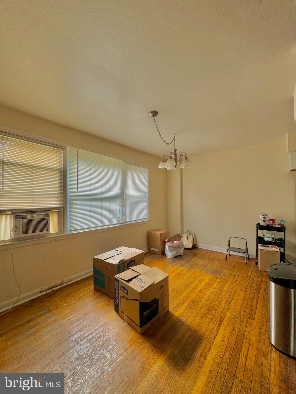 WYNNEFIELD HEIGHTS - Residential Income