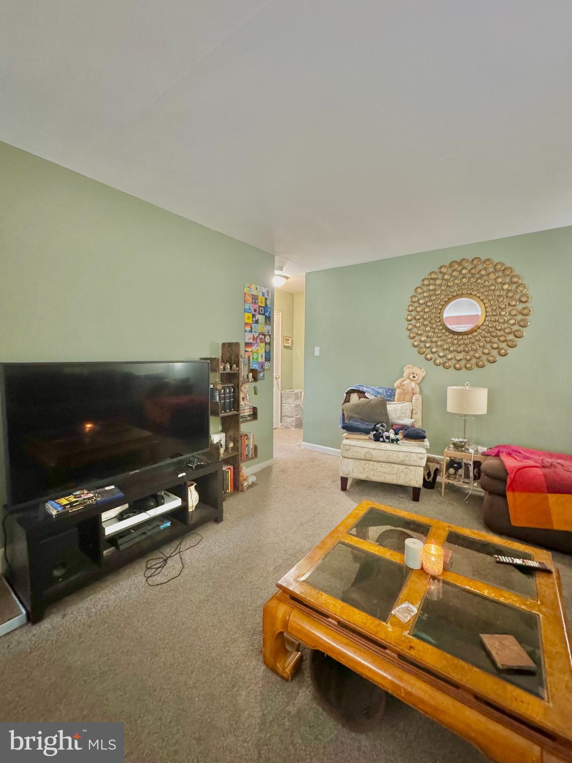 WYNNEFIELD HEIGHTS - Residential Income