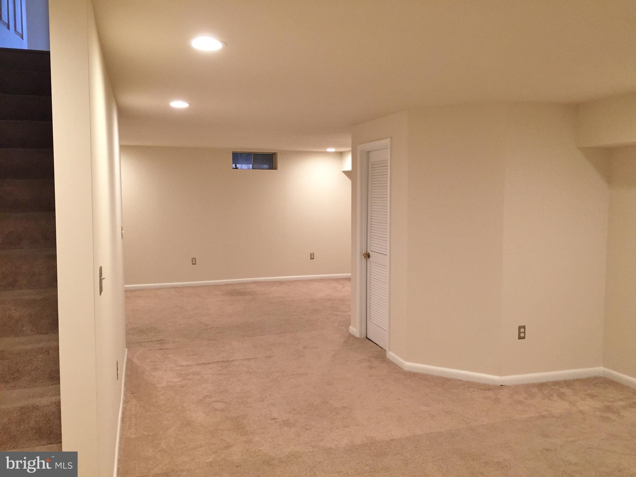 WOODSTONE - Residential