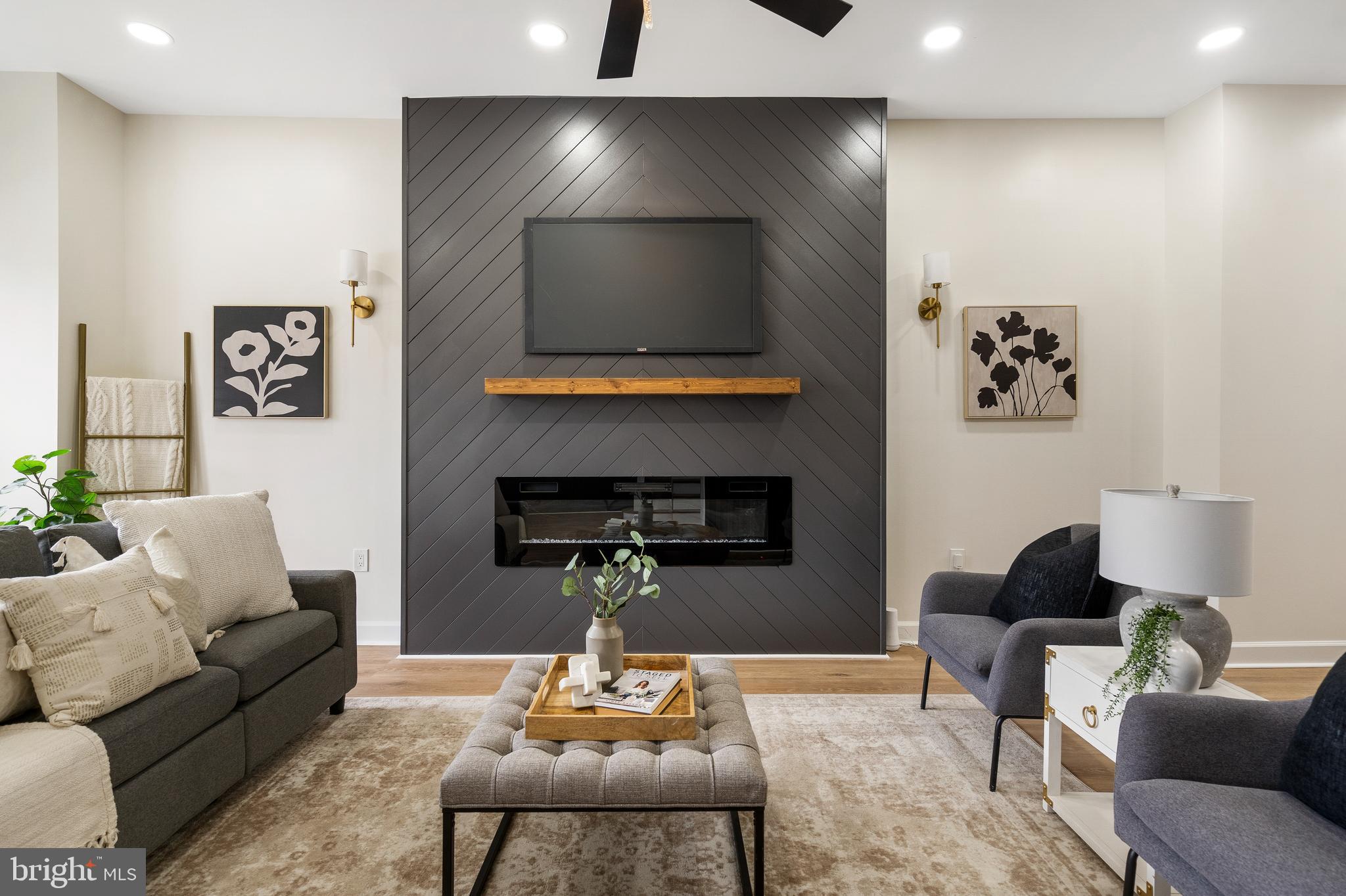 2419 HARLEM AVENUE