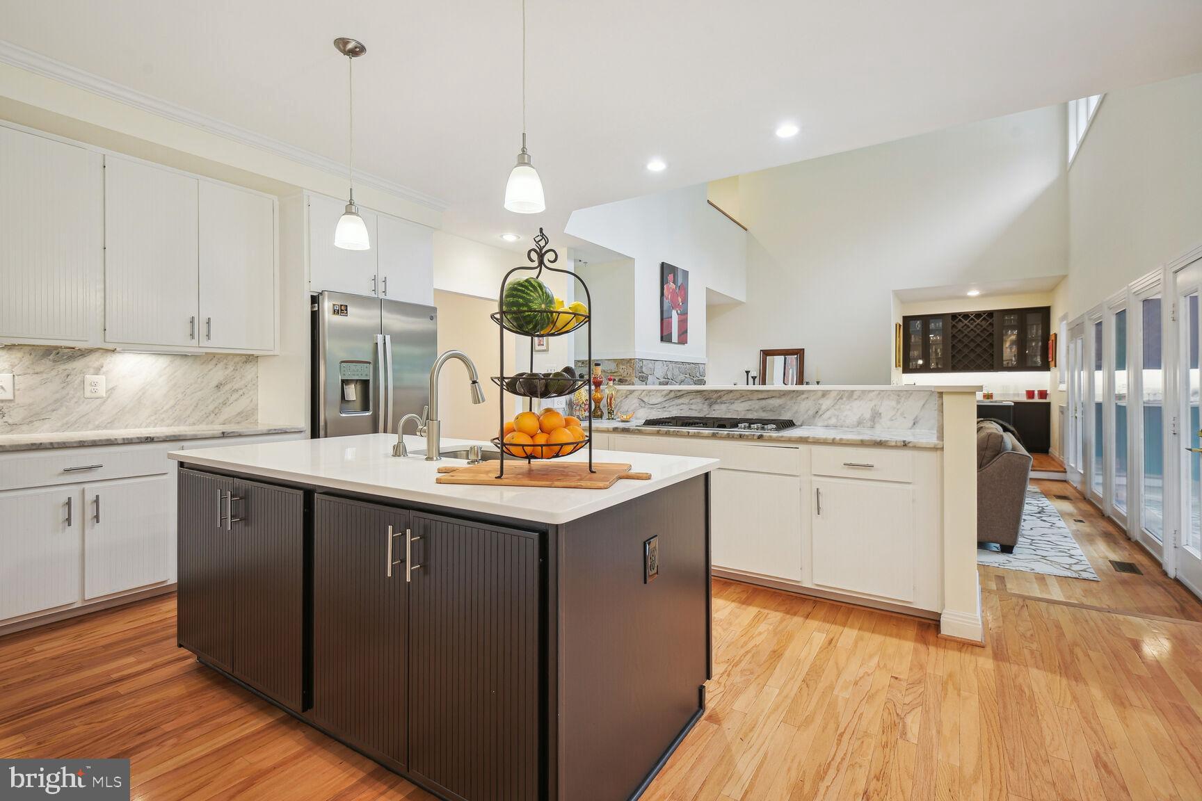 FALCONHURST - Residential