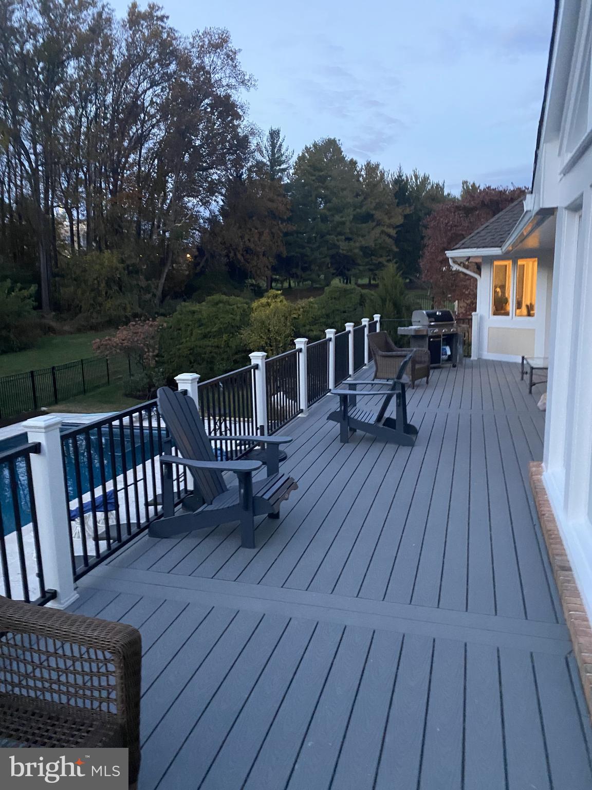 FALCONHURST - Residential