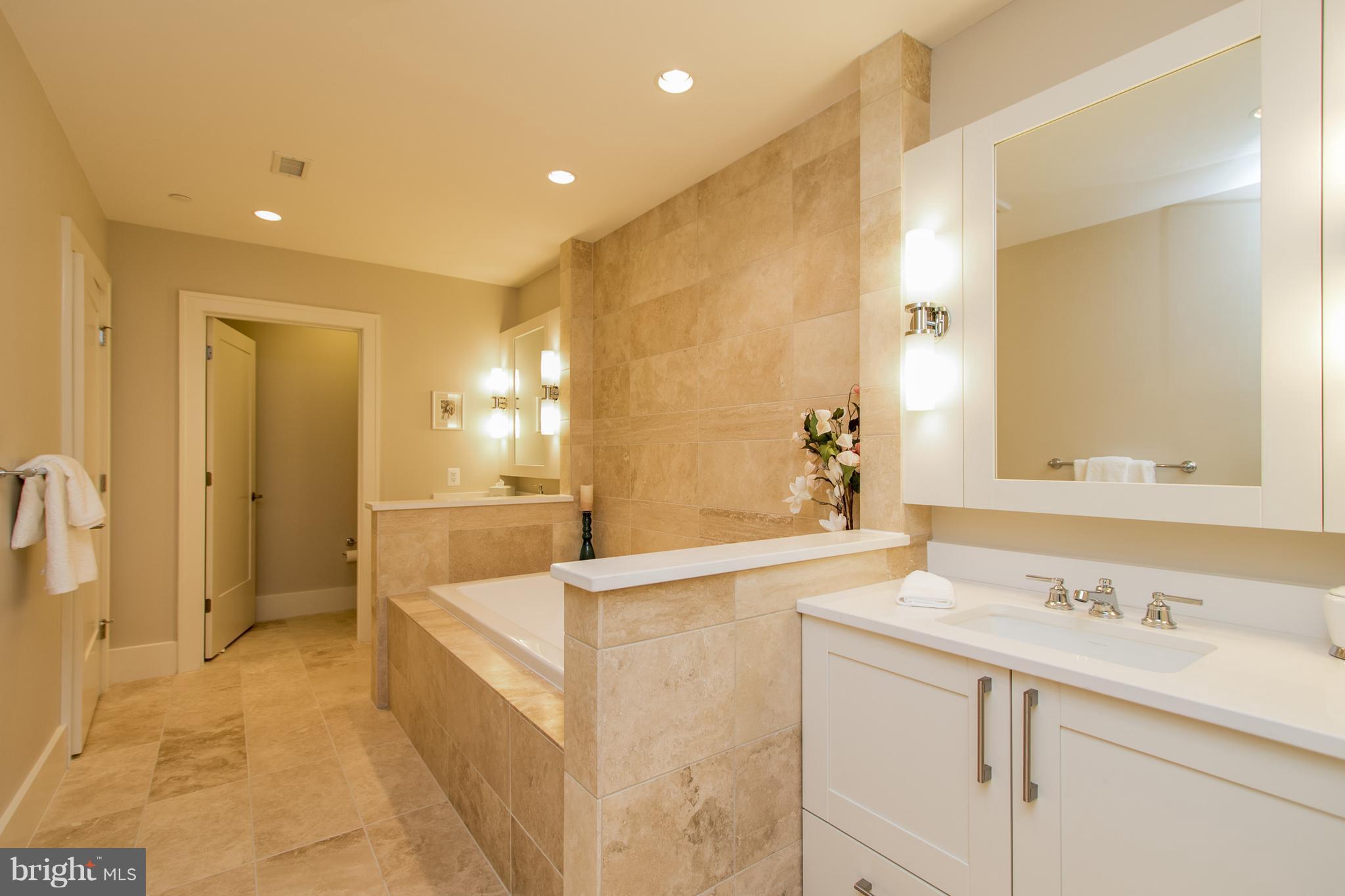 OLD TOWN - Residential