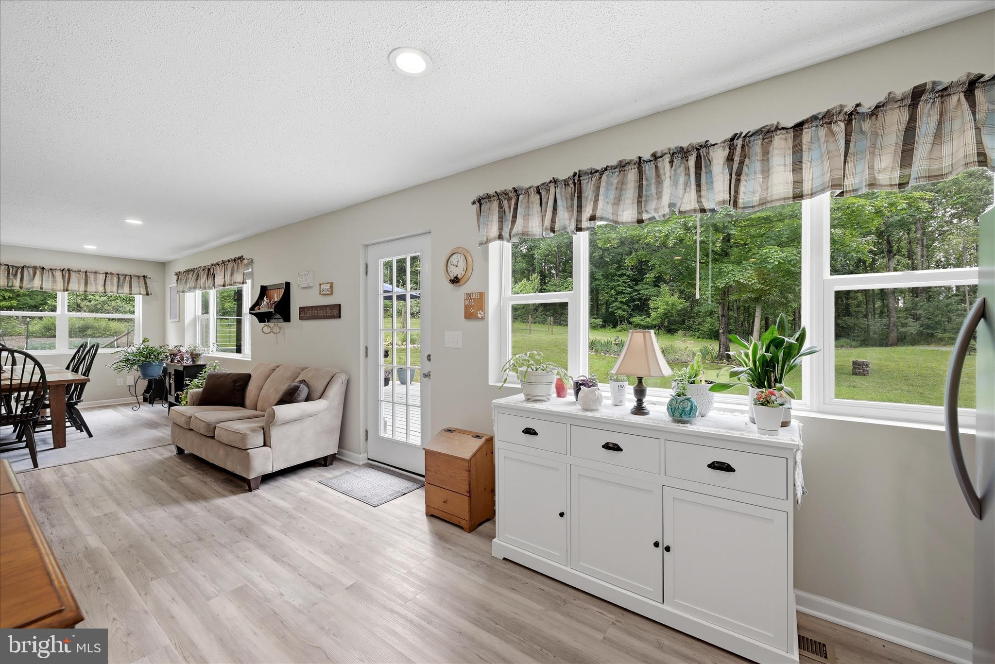 BROOKSTONE - Residential