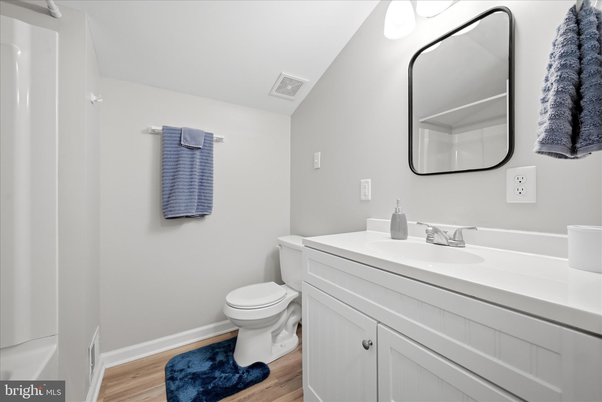 BROOKSTONE - Residential