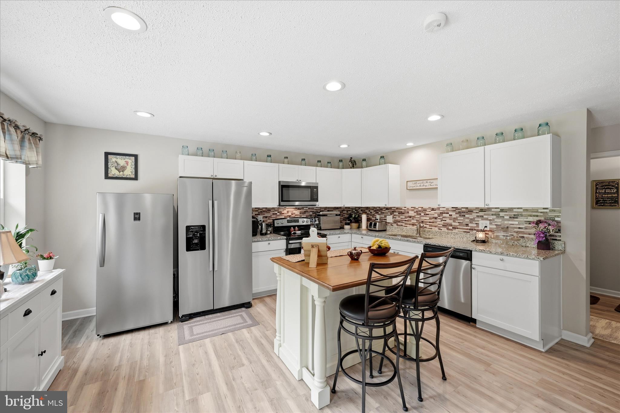 BROOKSTONE - Residential