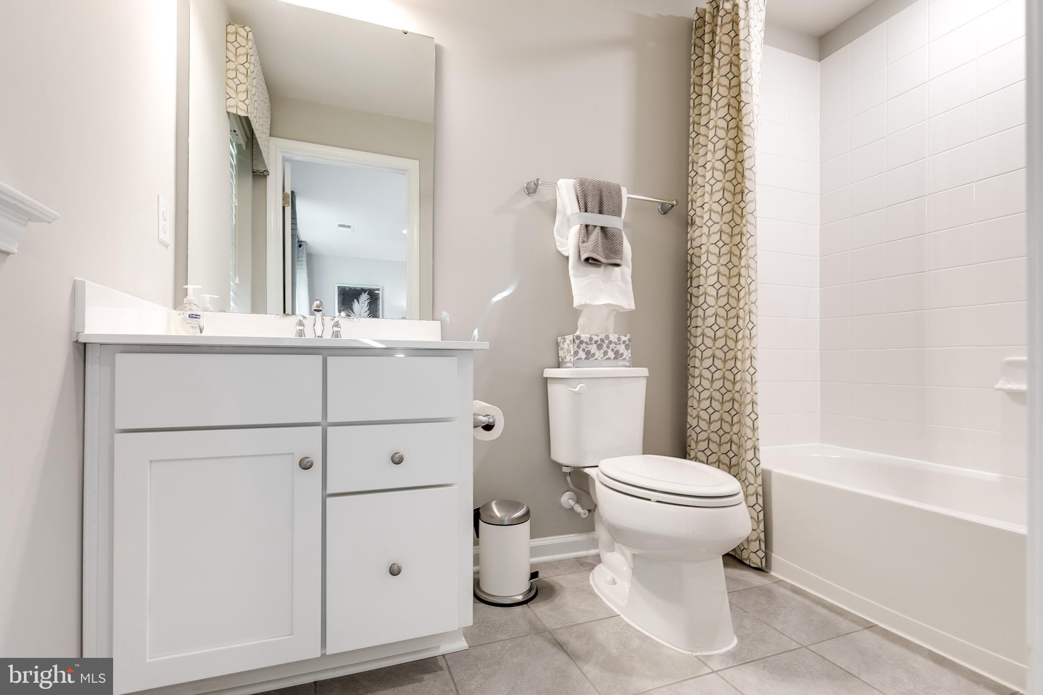 5400 ADDINGTON LANE G