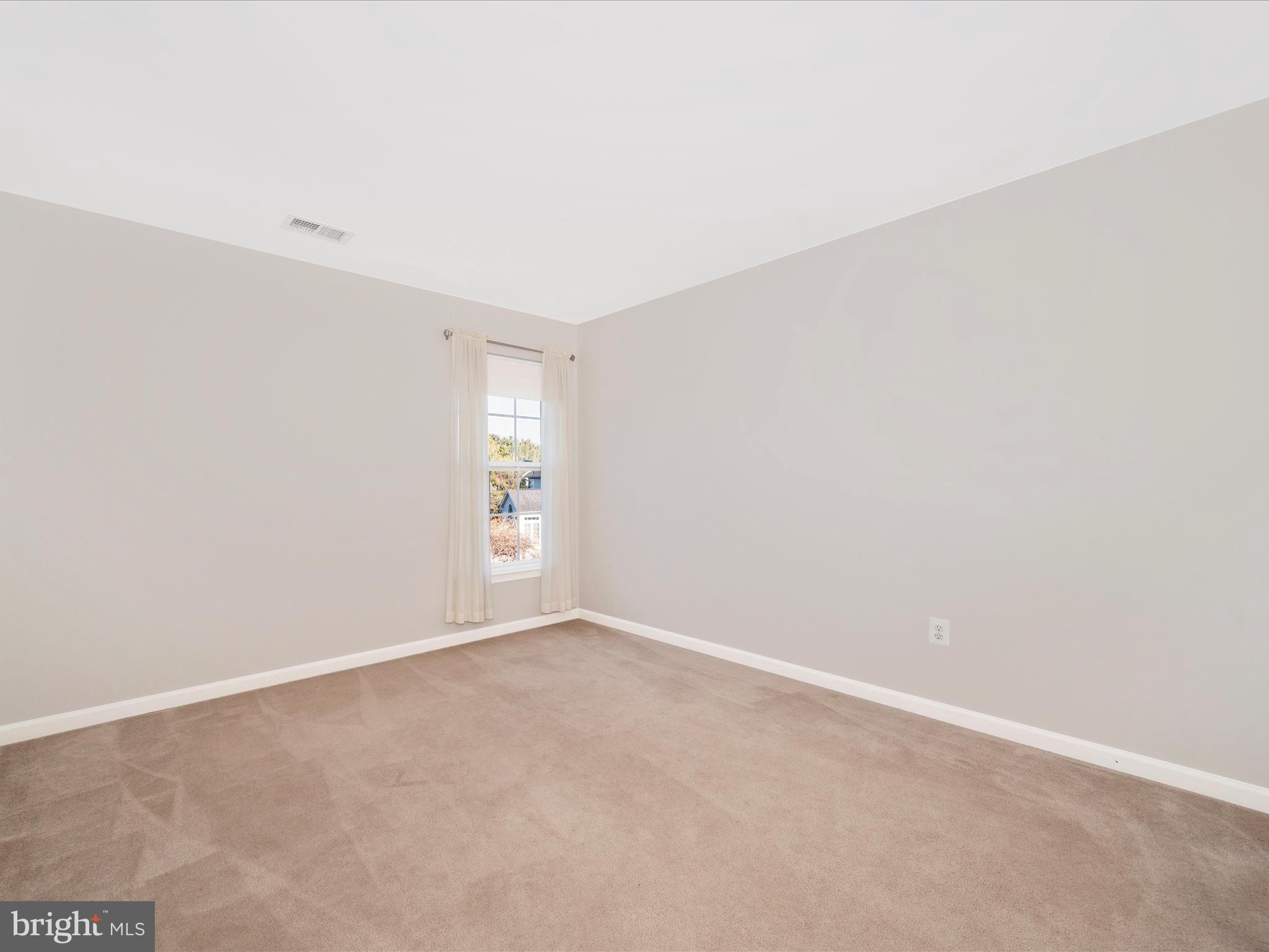 HAMPTONS OF BRIGHTWOOD - Residential