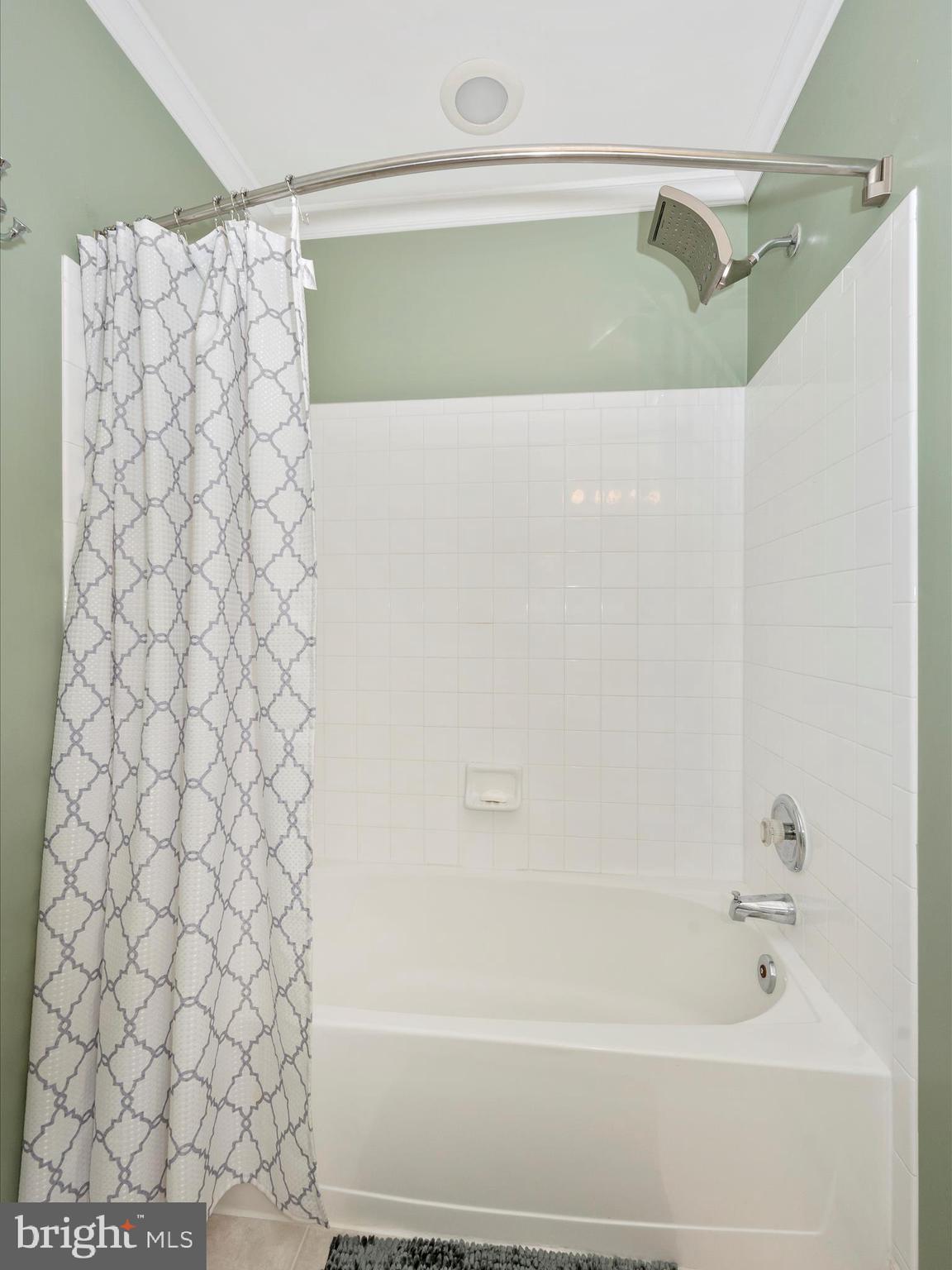 HAMPTONS OF BRIGHTWOOD - Residential